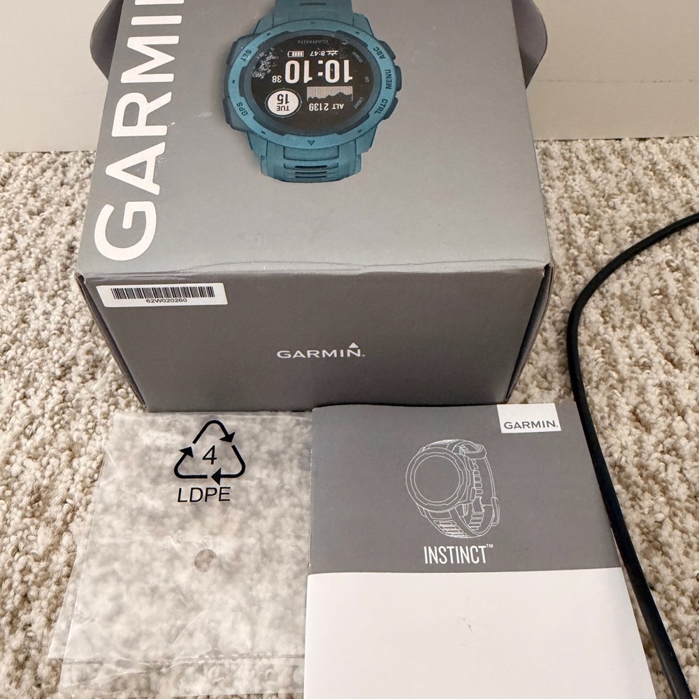 Garmin Instinct GPS Smartwatch - Picture 6 of 8